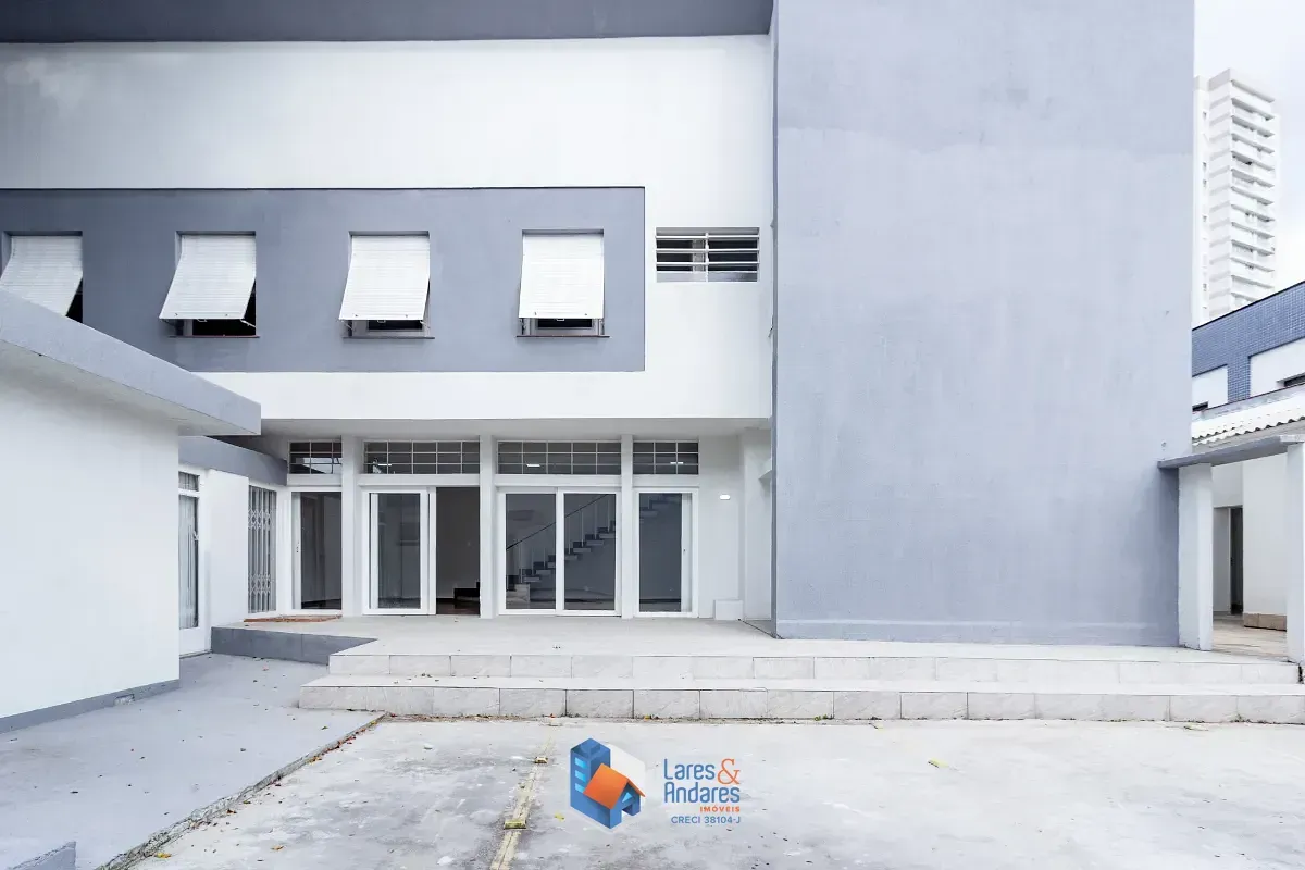 Imagem Casa comercial para venda em Jardim Hípico, 582m²