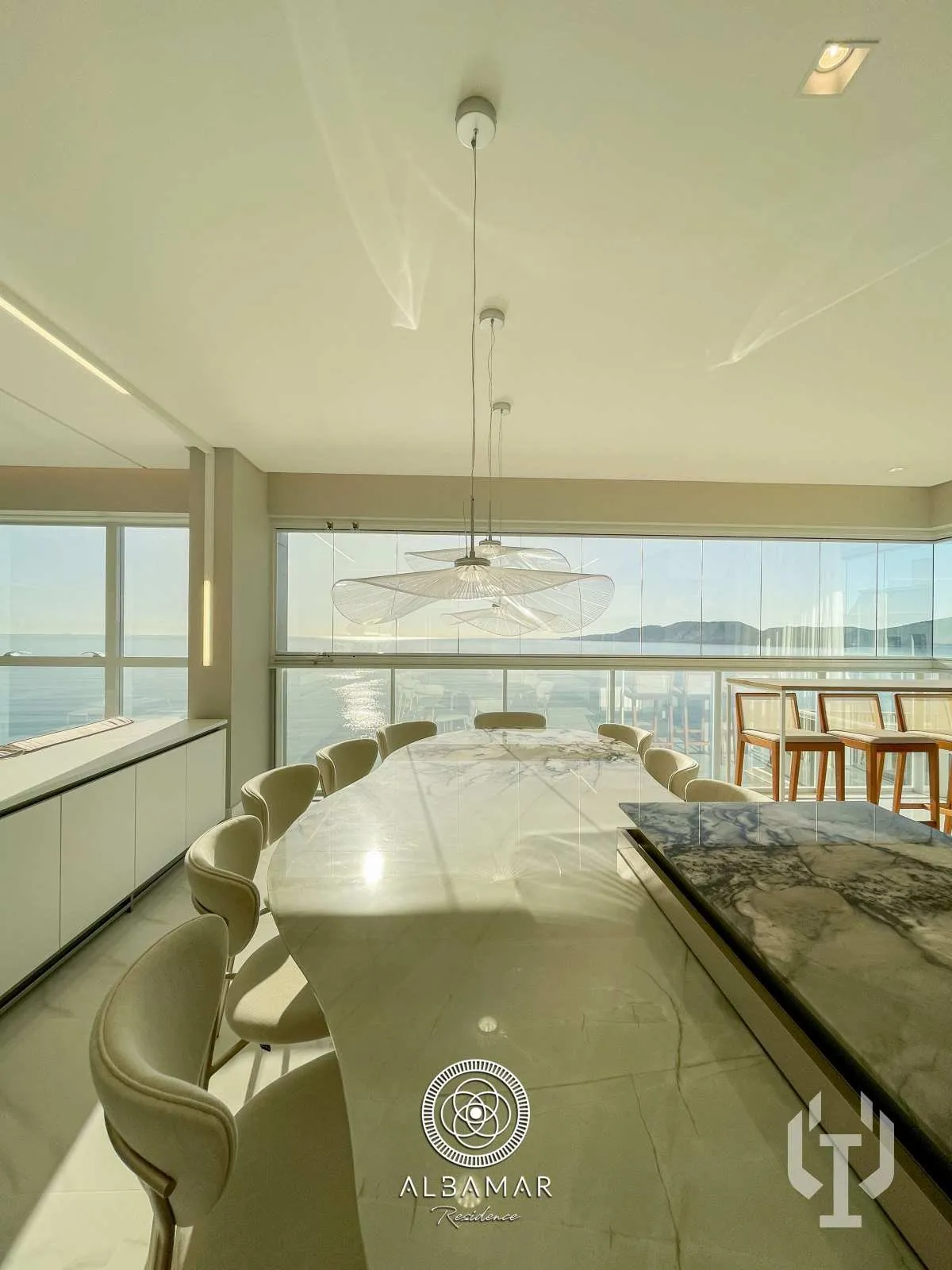 Imagem Apartamento à venda, no Albamar, em Itapema, Meia Praia, com 4 quartos, 255m2