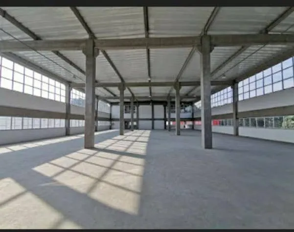 Imagem Galpão Comercial e Industrial para Locação em Barueri - Flexível para Diversos Segmentos