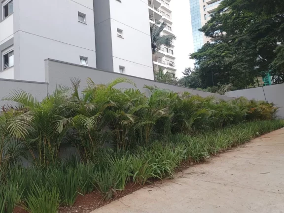 Imagem Studio de 27m², com varanda, excelente localização, 5 min a pé da Estação Campo Belo do Metrô!