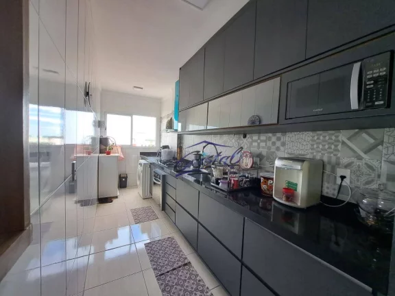 Imagem Apartamento com 2 dormitórios à venda, 73 m² por R$ 565.000,00 - Canto do Forte - Praia Grande/SP
