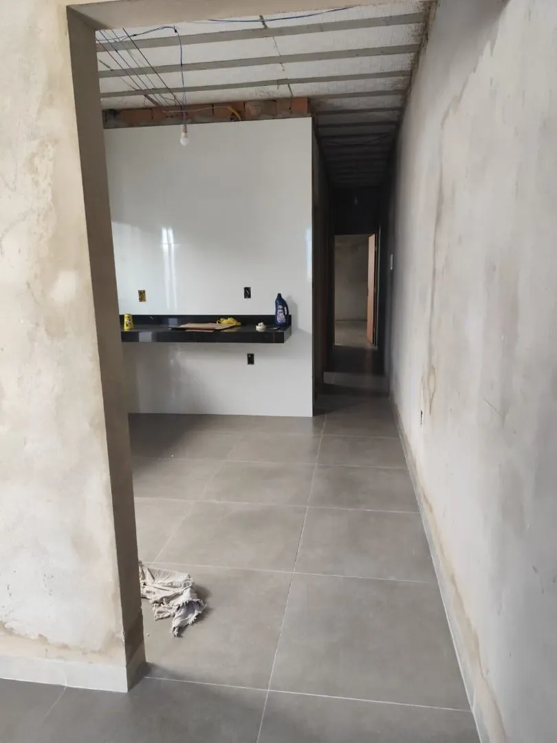 Imagem Casa com 2 dormitórios à venda, 60 m² por R$ 250.000,00 - Sorriso - Patos de Minas/MG