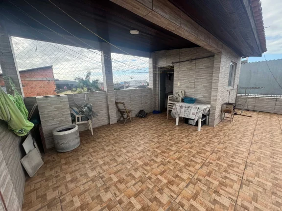 Imagem Casa ampla com piscina, 5 dormitórios sendo 2 suítes no bairro São Vicente em Itajaí/SC