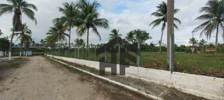 Imagem Terreno de 7.237m², à venda, totalmente cercado, localizado em Cruz de Rebouças, Igarassu - PE.