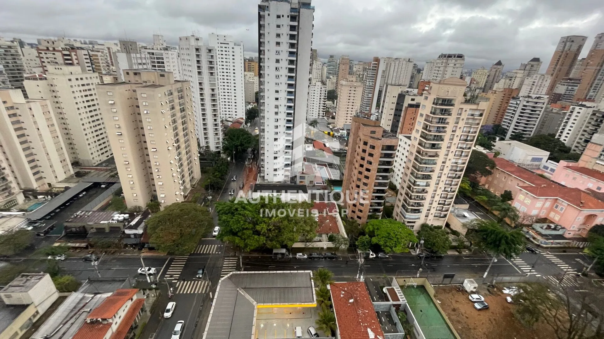 Imagem VISO MOEMA - Apartamento à venda no bairro Moema - São Paulo/SP, Zona Sul