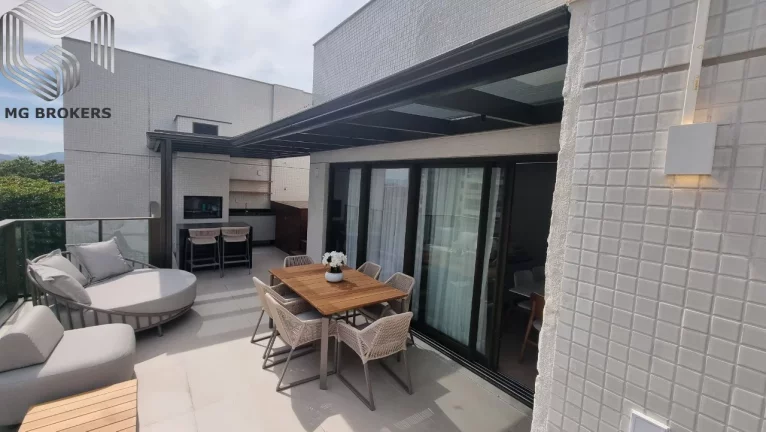 Imagem Venda de Cobertura de Luxo na Barra da Tijuca, RJ - 3 Quartos, 1 Suíte, 2 Salas, 3 Vagas de Garagem - 159,83m²