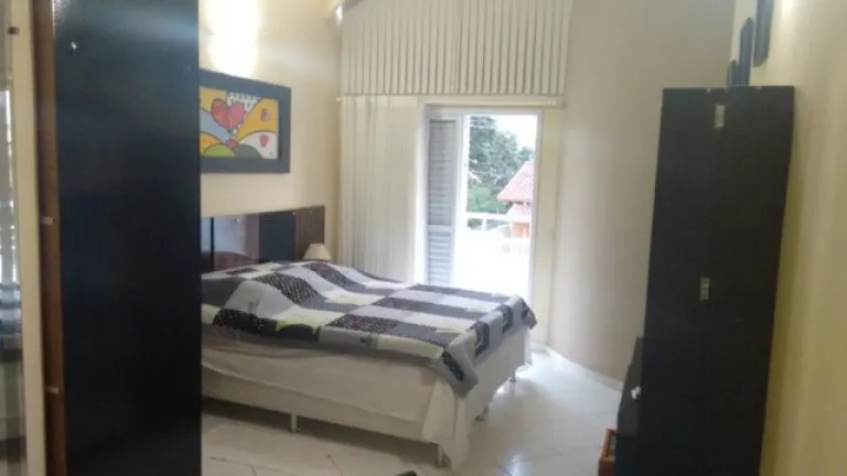 Sobrado com 5 Quartos à Venda, 305 m² em Cidade Jardim - Caraguatatuba