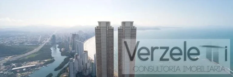 Imagem Apartamento 4 ou + dormitórios para Venda em Balneário Camboriú / SC no bairro Centro