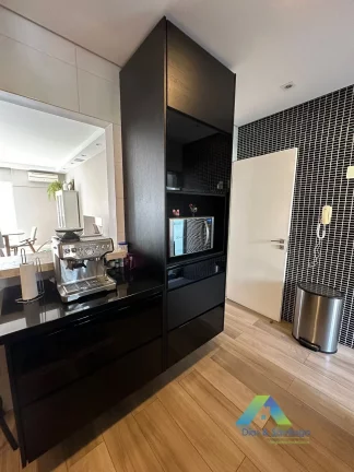 Imagem Apartamento em Moema com 03 quartos 114m²