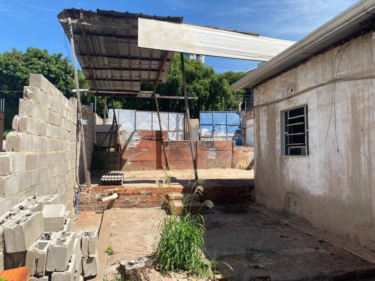 Imagem TERRENO COMERCIAL PARA VENDA ou INCORPORAÇÃO