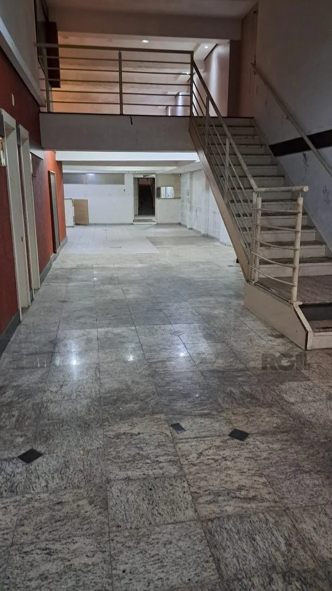 Imagem Prédio Comercial em Centro Histórico