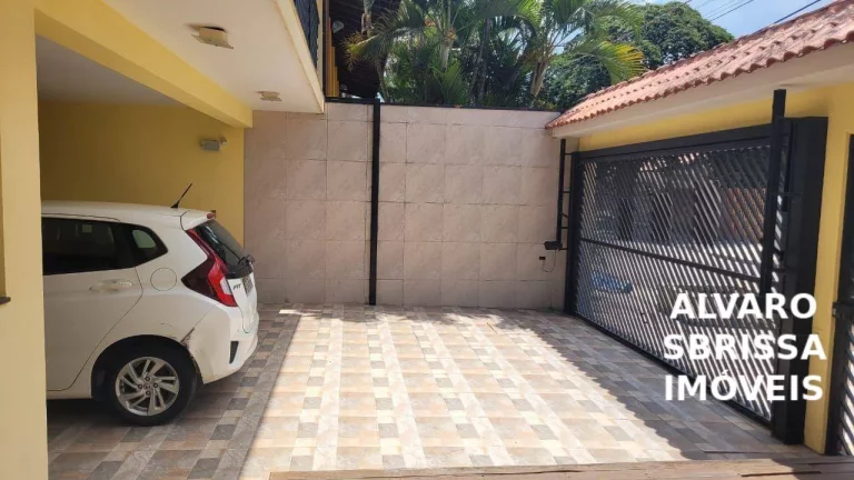 Imagem Linda casa com quatro dormitórios sendo uma suíte no Jardim Paraiso I em Itu SP