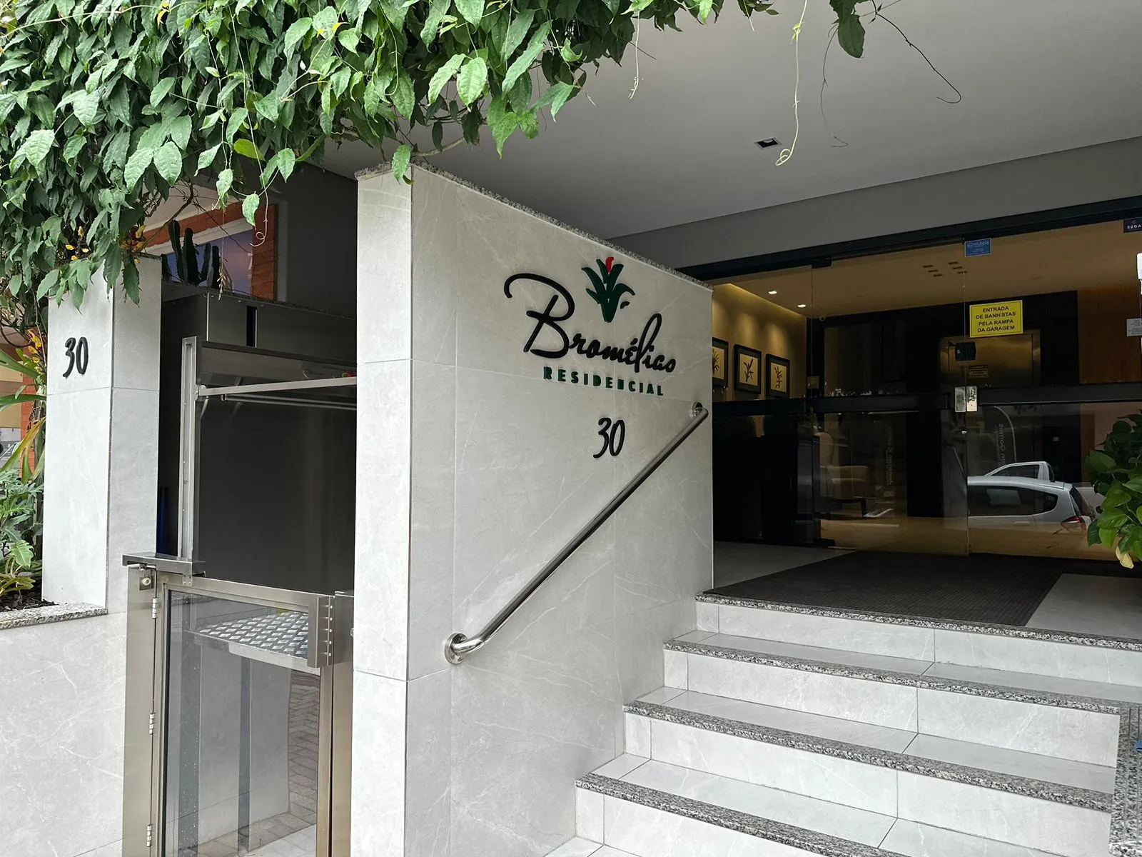 Imagem Apartamento à venda com 158m2 por R$ 1.300.000,00