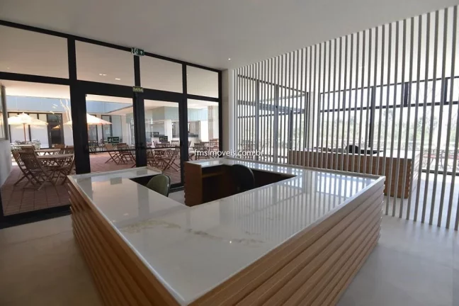 Imagem Galpão Comercial para Locação em Sorocaba-SP, Bairro Cajuru do Sul - 2 Banheiros, 8 Vagas de Garagem, 2.731,68 m² de Área.