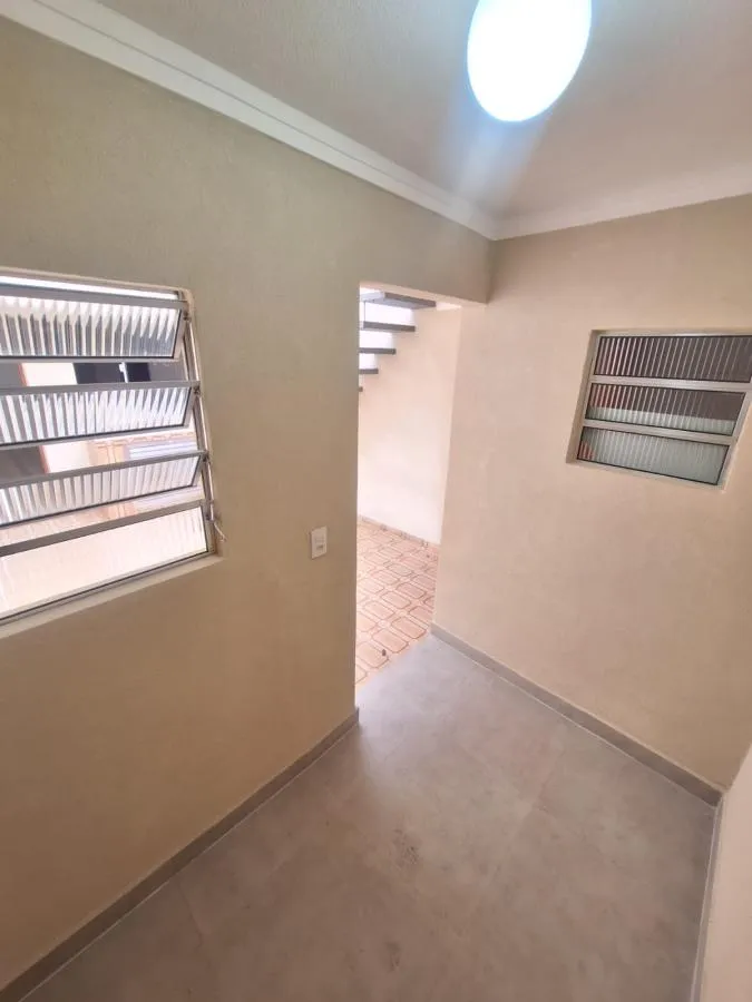 Imagem Casa para Venda em Santo André, Vila Bastos, 2 dormitórios, 2 banheiros