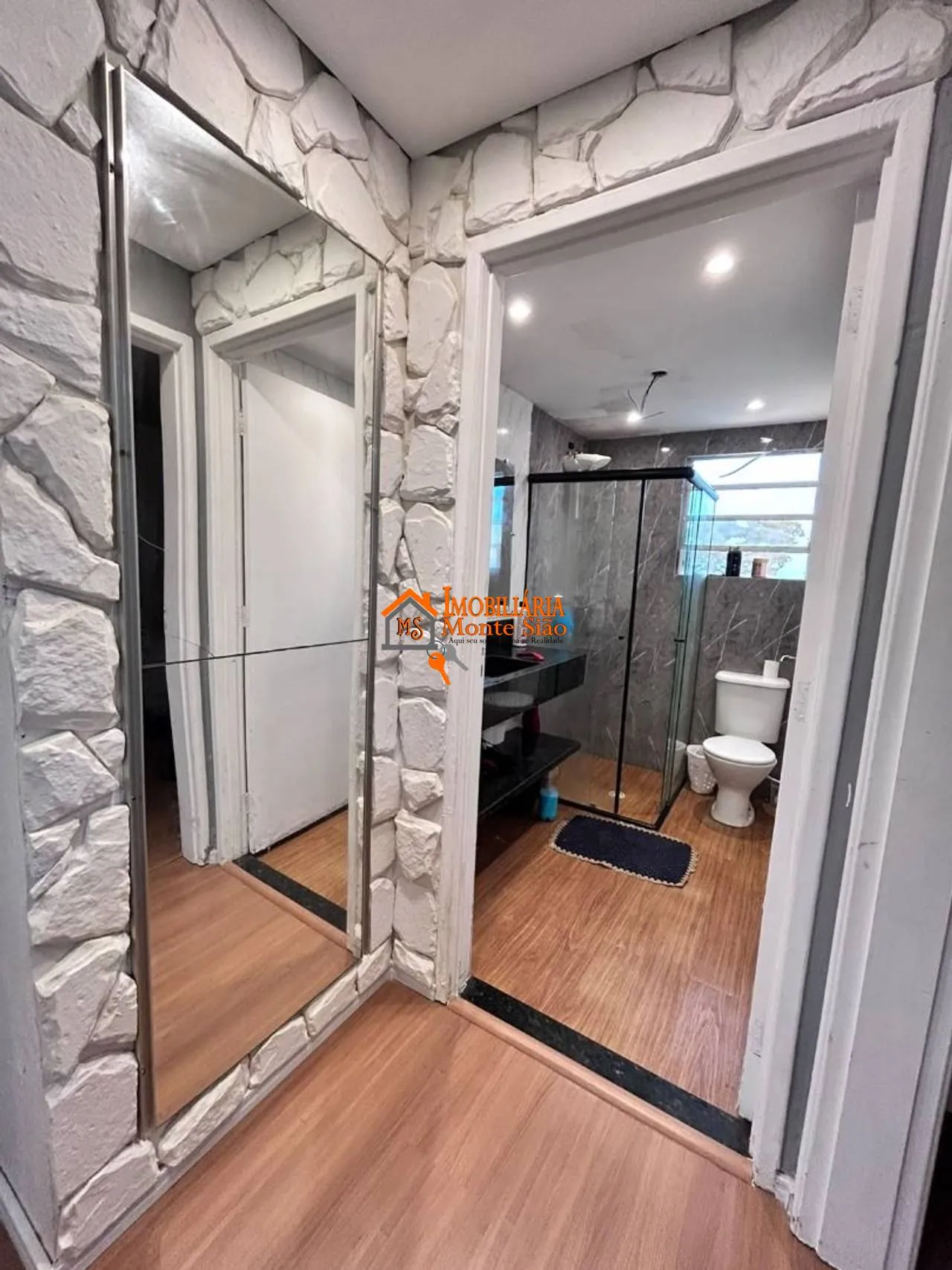 Imagem Apartamento com 2 dormitórios à venda, 53 m² por R$ 223.000,00 - Vila Nova Bonsucesso - Guarulhos/SP