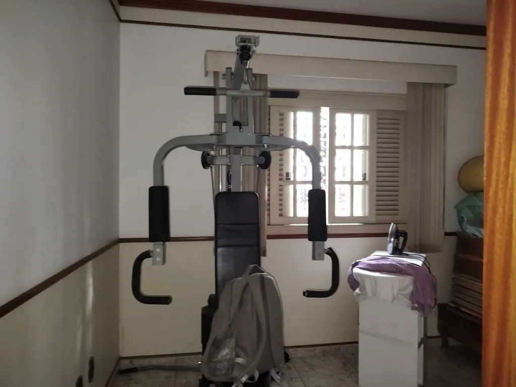 Imagem Imperdível casa à venda em São Paulo-SP, Vila Londrina: 5 quartos, 3 suítes, 7 banheiros, 5 vagas de garagem, 450m².