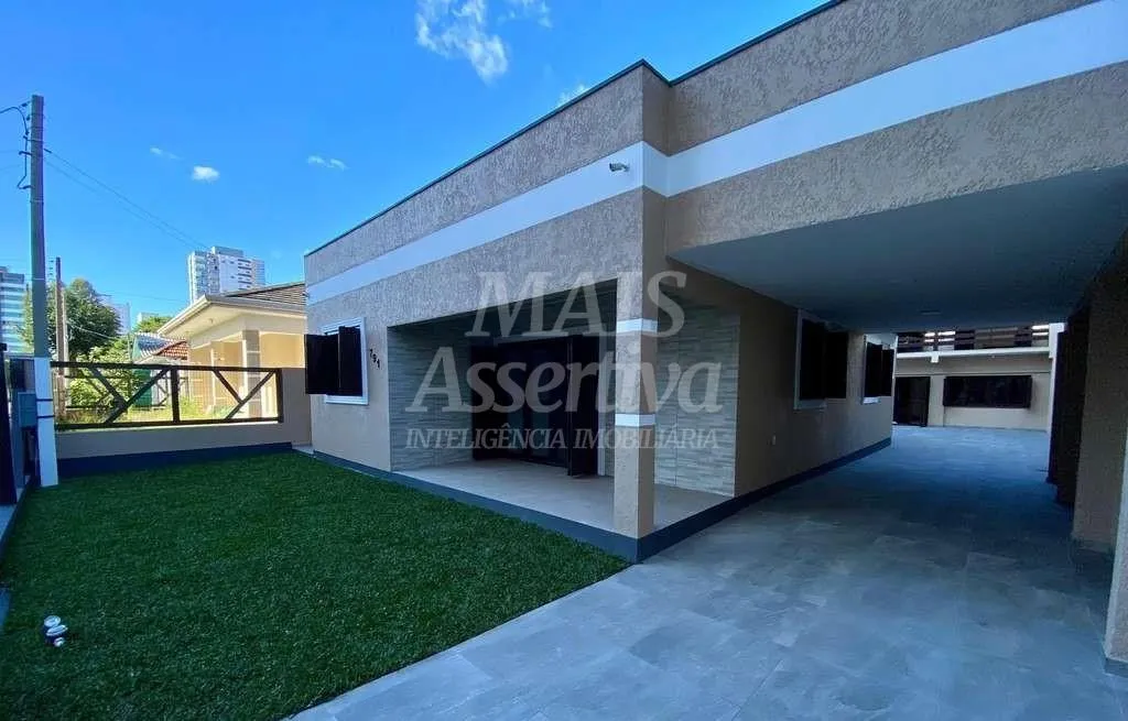 Imagem Casa 03 dormitórios para venda em Tramandaí Centro