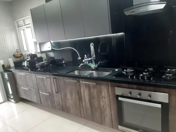 Imagem Apartamento Alto Padrão à Venda no Condomínio Ereditá