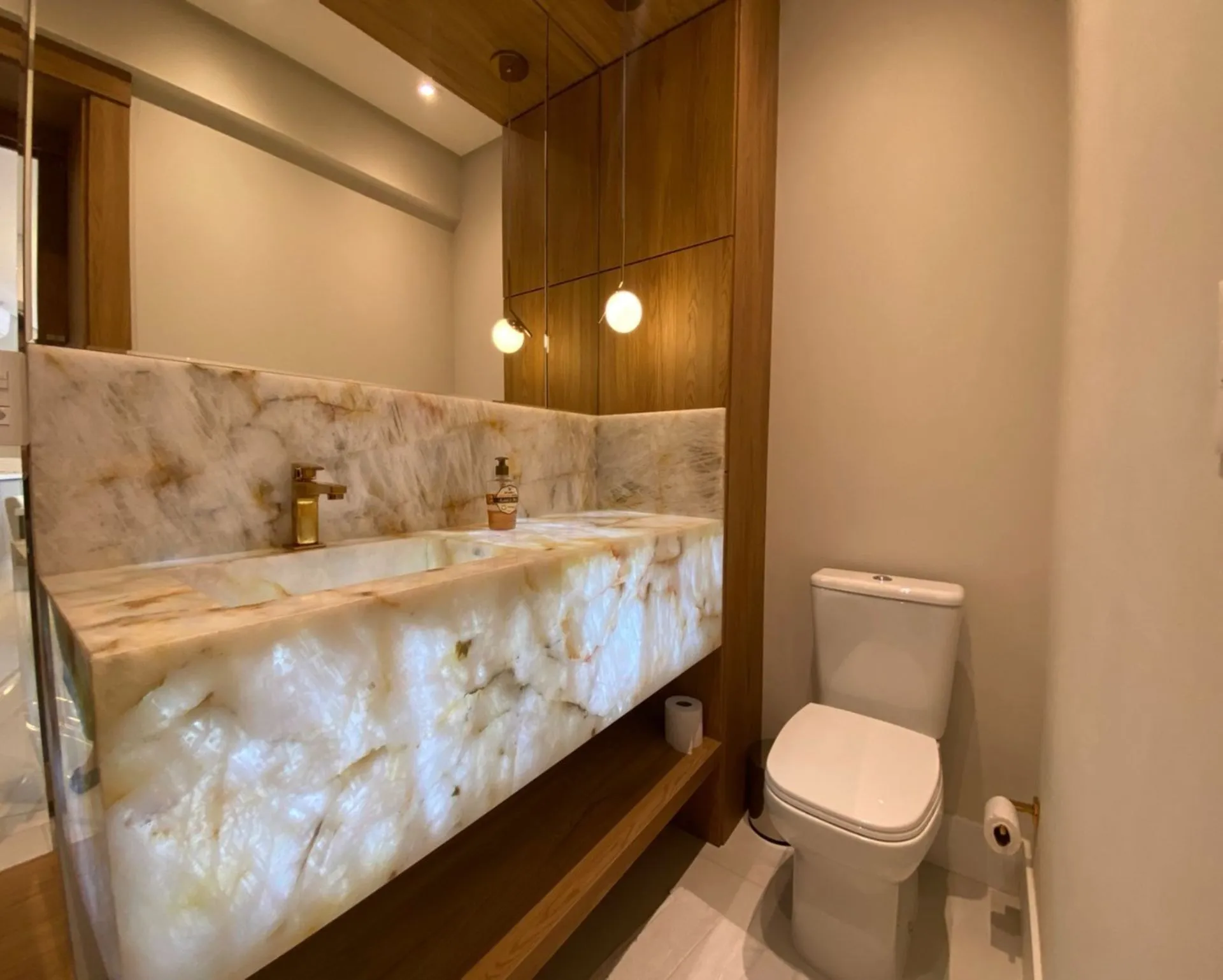 Imagem Apartamento 4 suítes, 230 m², em Jurerê In