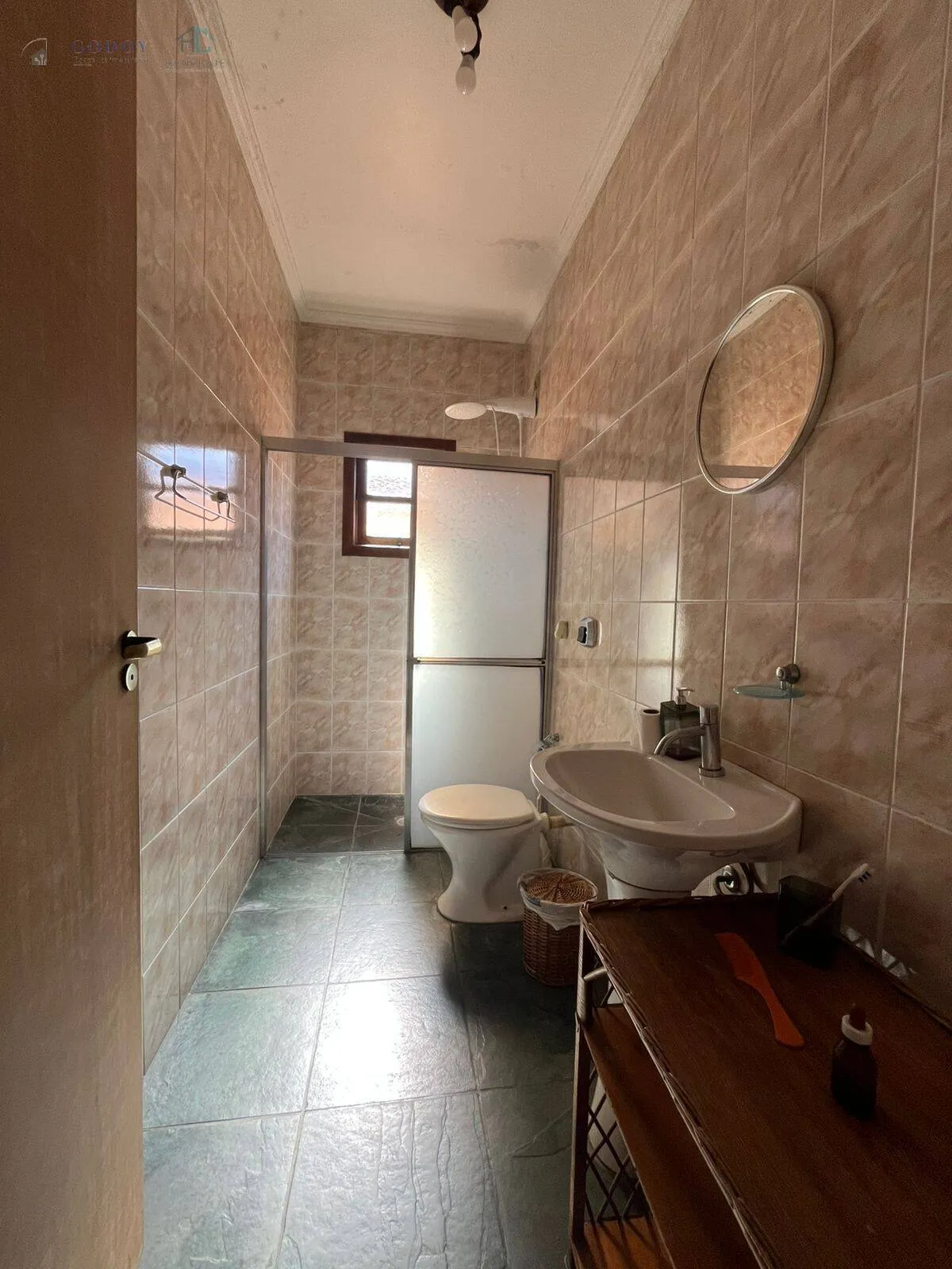 Imagem Excelente para Temporada: Casa com Piscina em Condomínio Seguro e Tranquilo