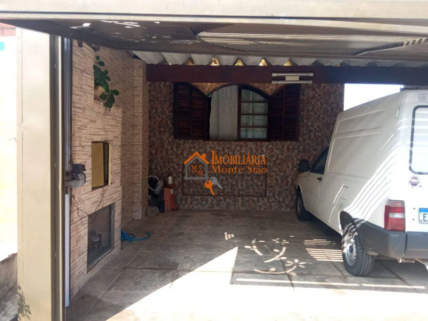 Foto do imóvel Casa com 2 dormitórios à venda por R$ 425.000,00 - Jardim Monte Carmelo - Guarulhos/SP