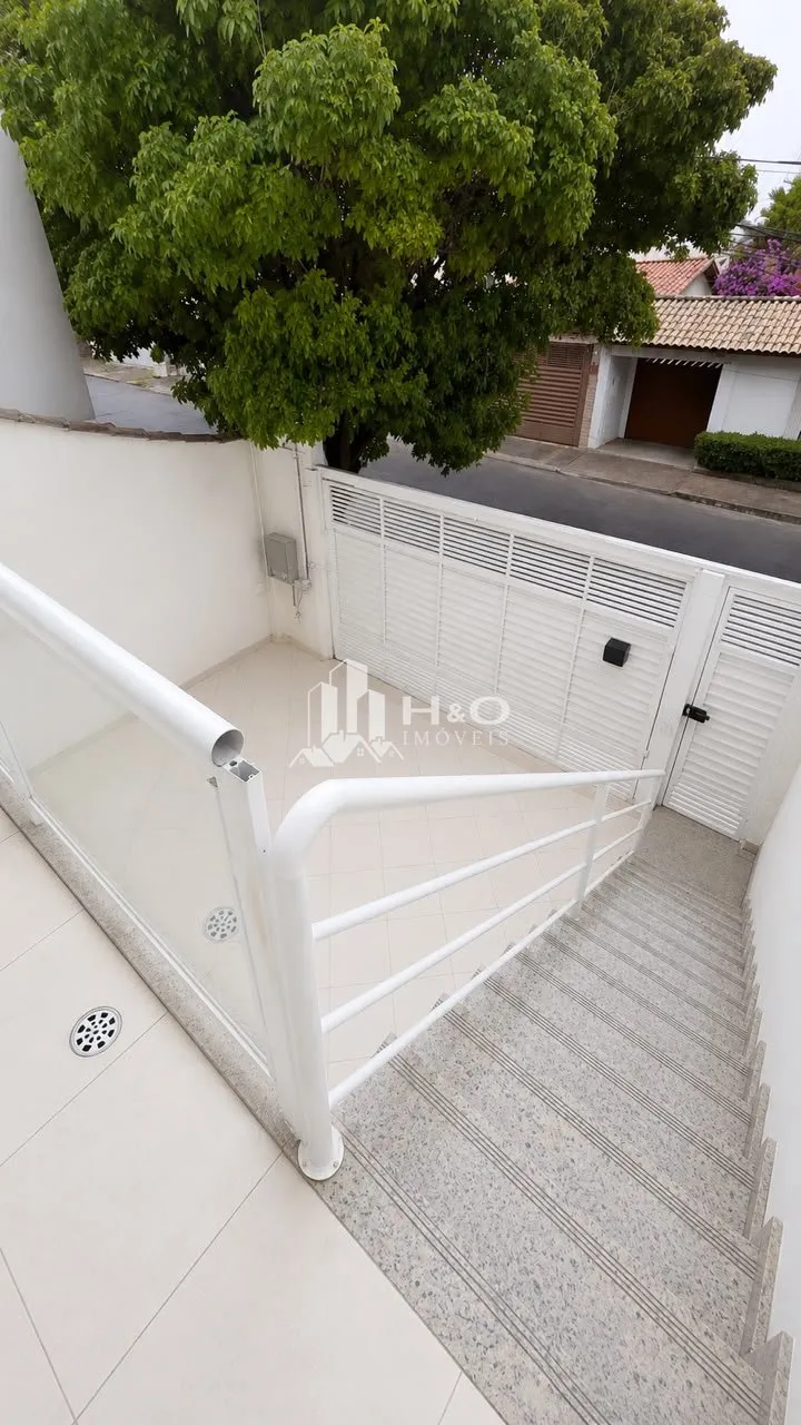Imagem Sobrado à Venda no Jardim Nossa Senhora do Carmo com 3 Dormitórios, 2 Suítes e 2 Vagas