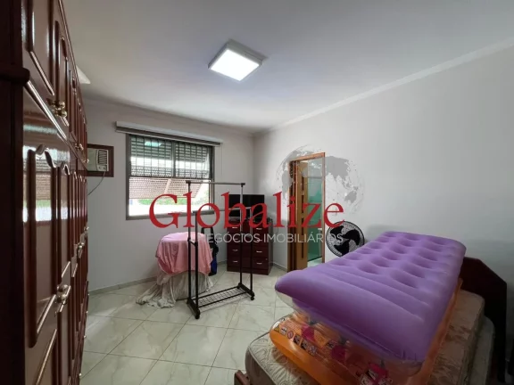 Imagem Luxuoso sobrado em Santos-SP no bairro do Boqueirão com 300 m² de área construída com piscina e churrasqueira por R$ 1.922.000,00 !!!
