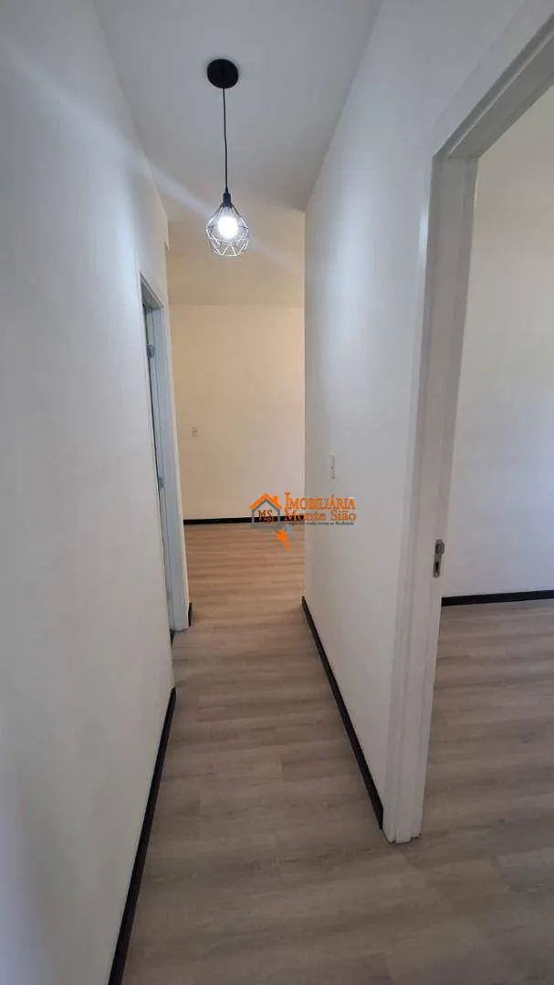 Imagem Apartamento com 2 dormitórios à venda, 46 m² por R$ 250.000,00 - O Pequeno Coração - Itaquaquecetuba/SP