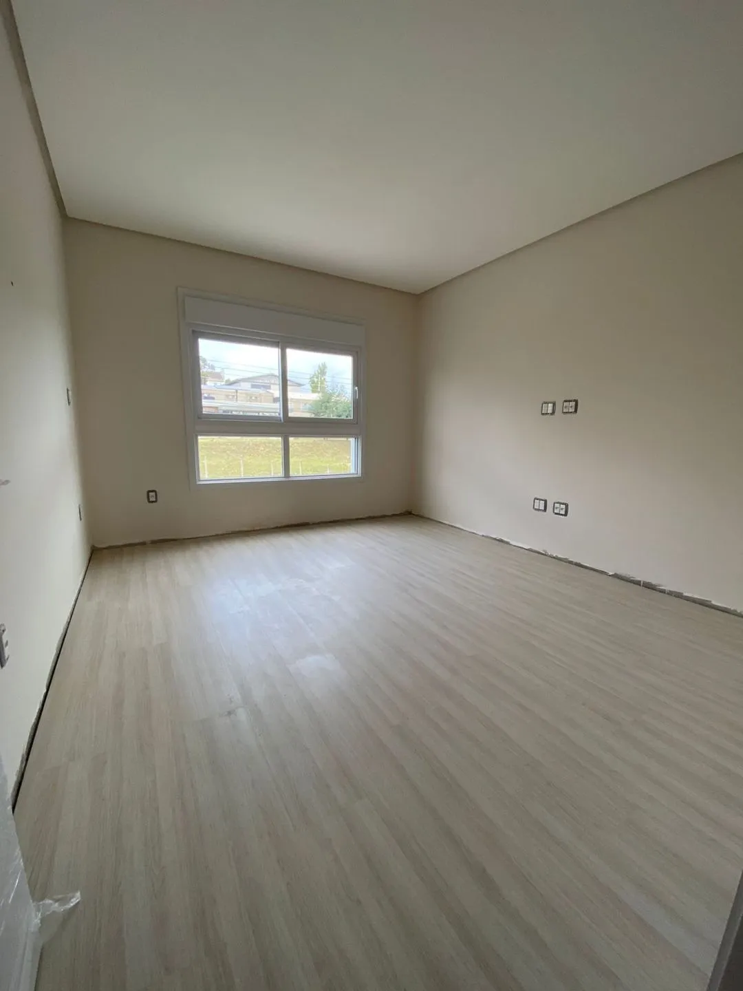 Imagem Duplex à venda em Caxias do Sul, São Luiz, com 3 quartos, 102.57m2