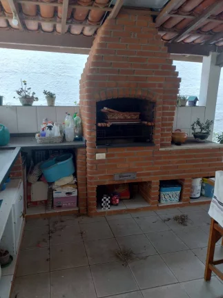Imagem CASA TÉRREA EM 2 LOTES MAIS EDICULA