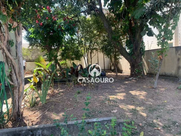 Foto do imóvel Casa com 3 quartos à venda, 120 m² - Sagrada Família - Belo Horizonte/MG