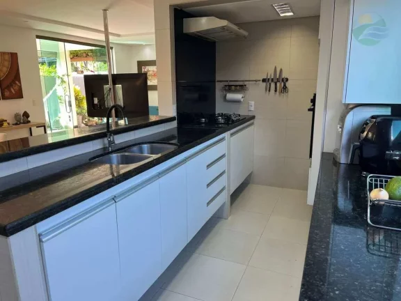 Imagem Casa alto padrão com 03 quartos, Av. Abdo Cabus, Venda, Candeias, Jaboatão dos Guararapes.
