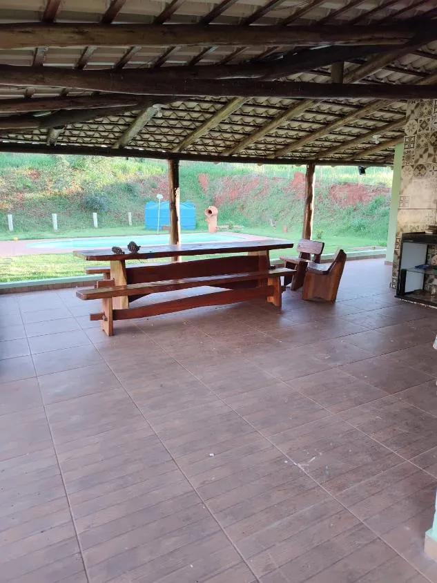 Imagem Vendo Chácara em Itatiaiuçu/MG com 1.610 m² de area