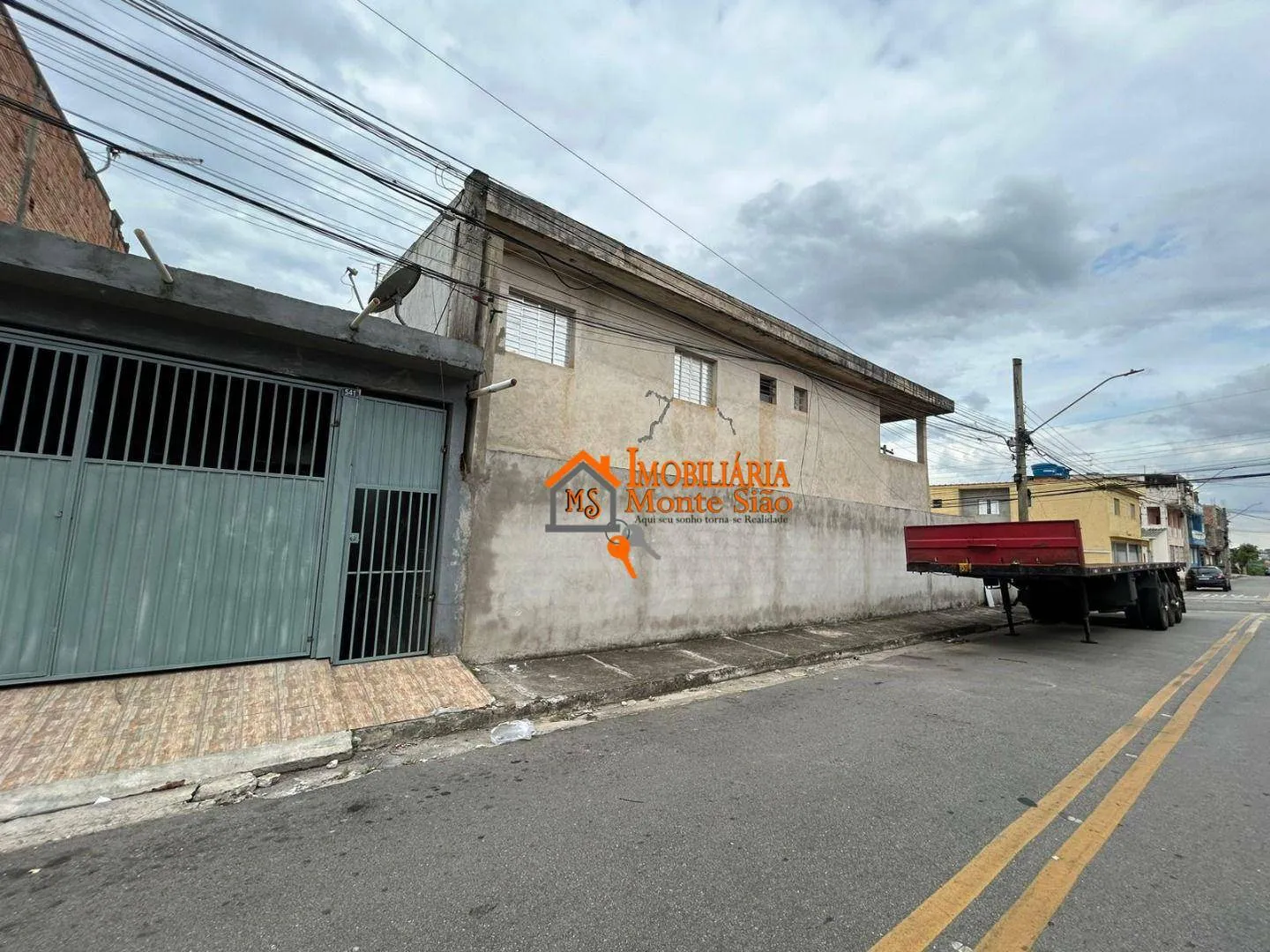 Imagem Casa com 3 dormitórios à venda, 100 m² por R$ 260.000,00 - Cidade Soberana - Guarulhos/SP
