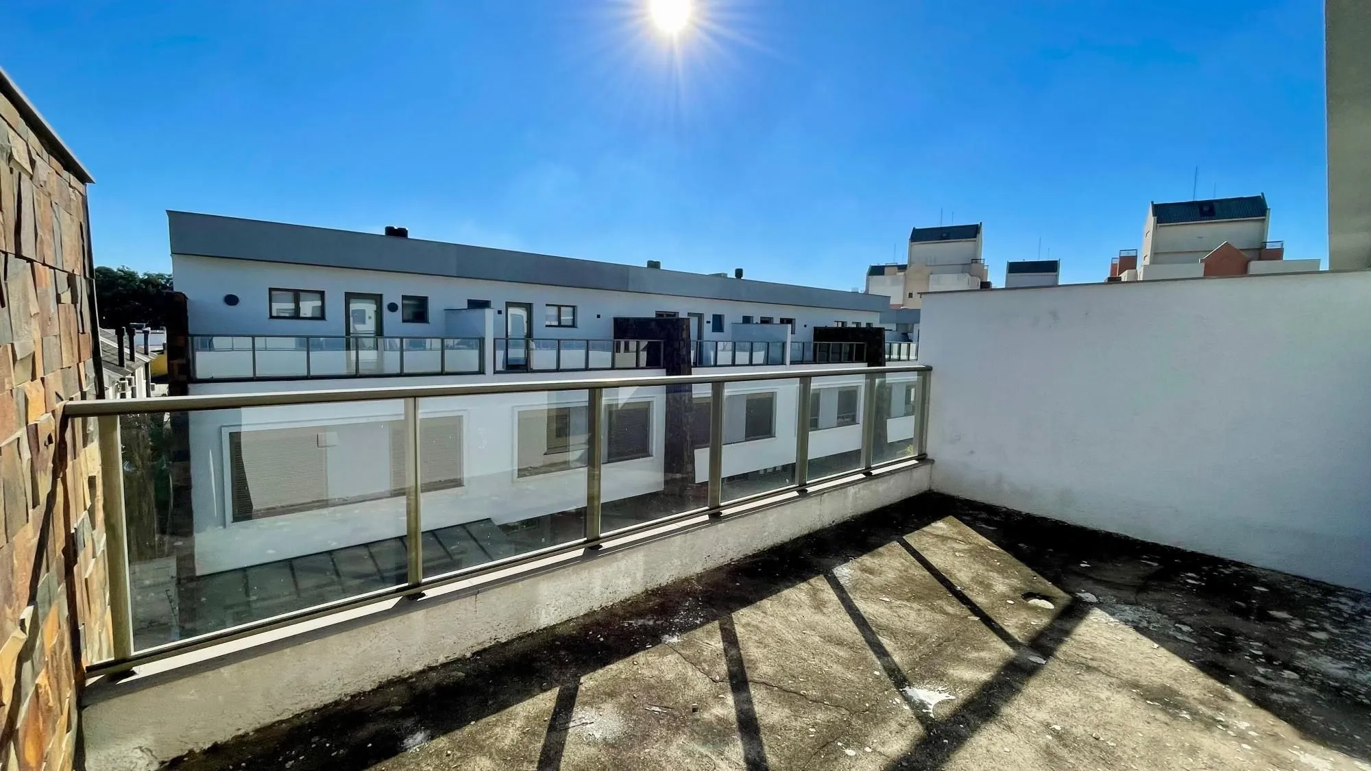 Imagem Casa em Condomínio com Terraço e Lazer Completo
