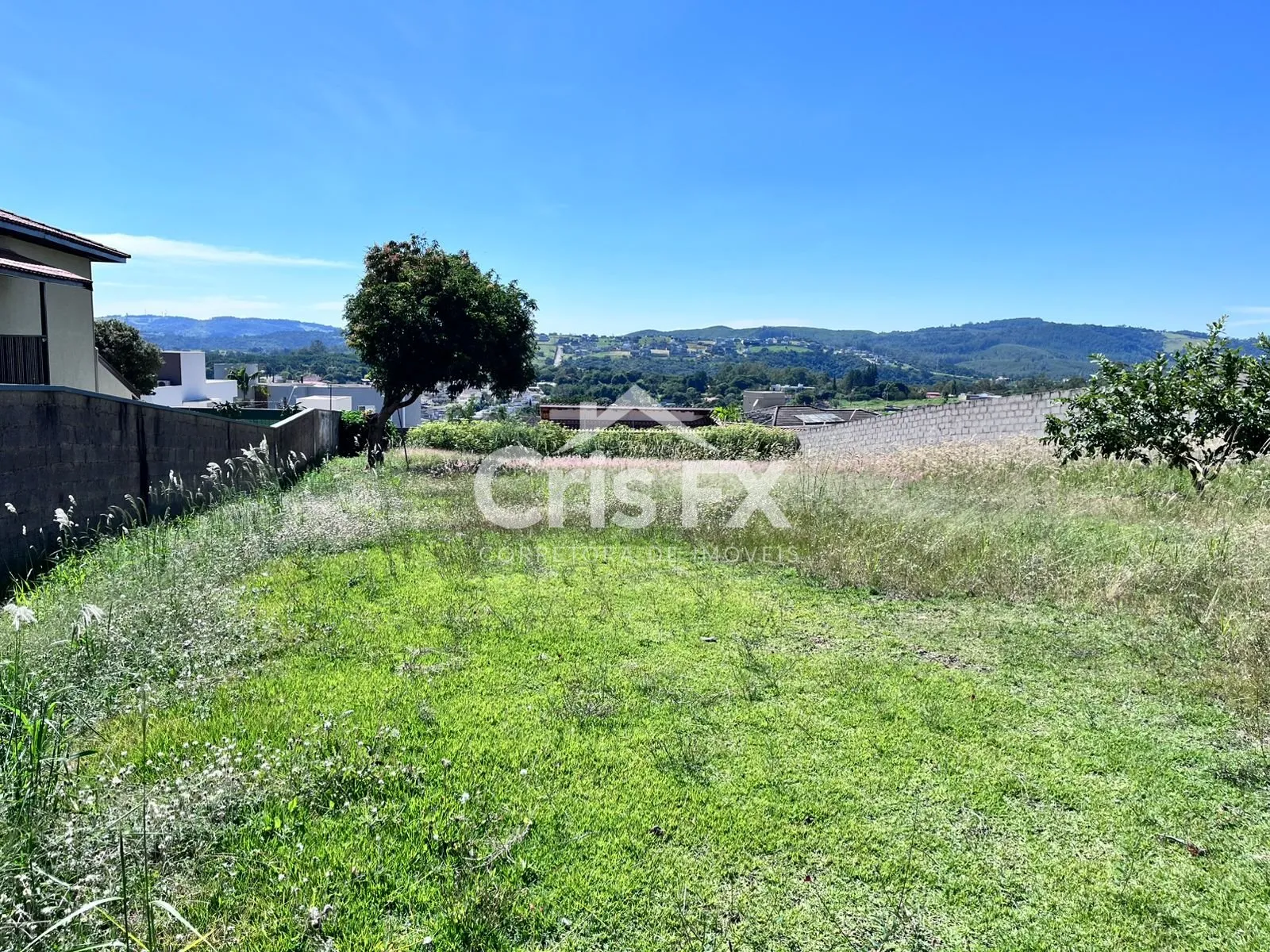 Imagem Lote/Terreno de 1564m² no bairro Pinheirinho, em Vinhedo
