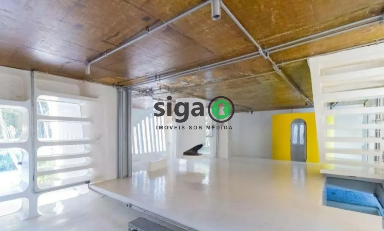 Imagem Casa em Rua fechada a venda na Granja Julieta com 4 quartos