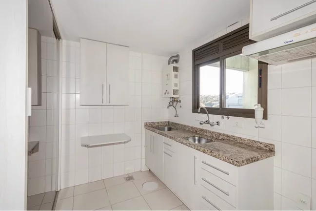 Imagem Apartamento para venda no bairro Medianeira em Porto Alegre