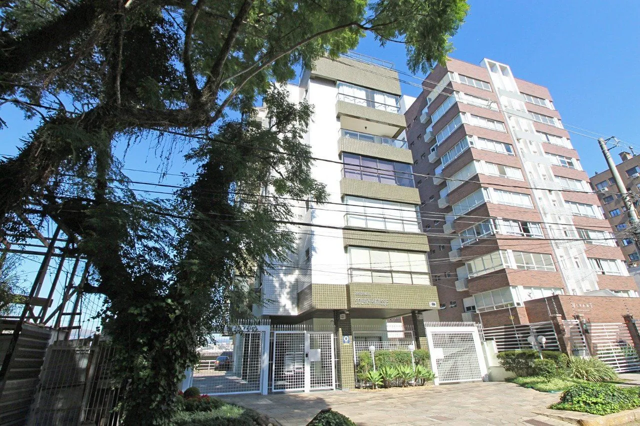 Imagem Apartamento de 3 dormitórios, suíte e 2 vagas de garagem no bairro Petrópolis em Porto Alegre