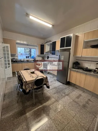 Imagem Sobrado à Venda no Jardim São Francisco, SP, 6 Dorms, 351m²