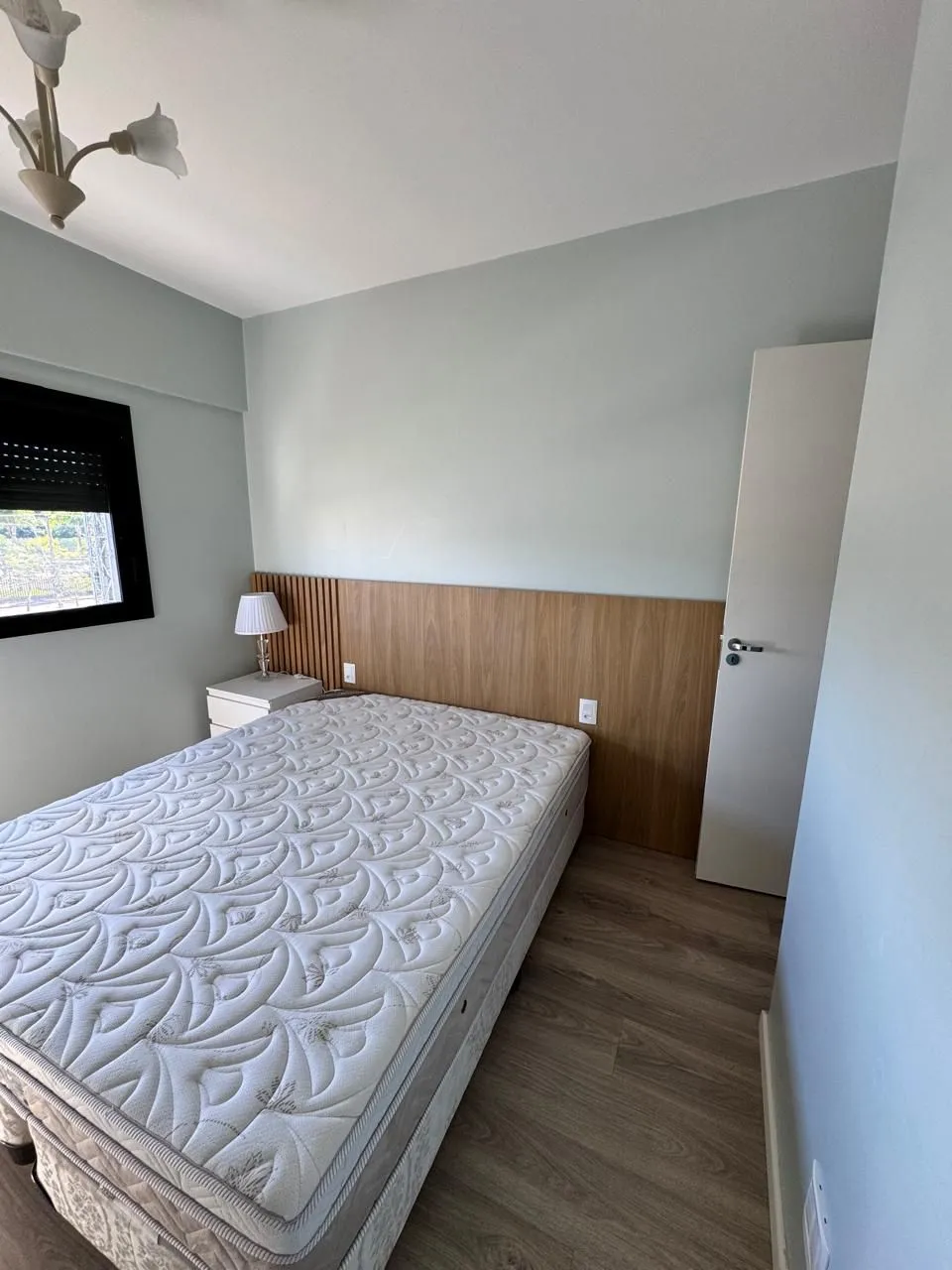 Imagem Apartamento à venda em Porto Alegre, Vila João Pessoa, com 1 quarto, 43m2