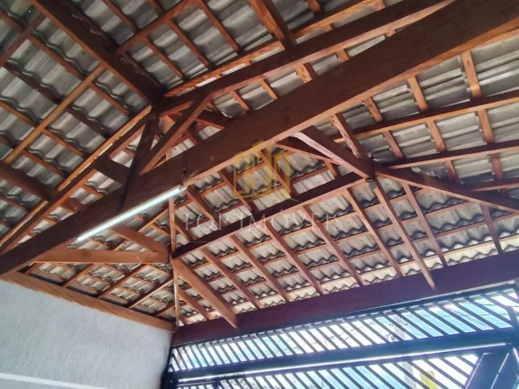 Imagem Se você procura conforto, beleza e praticidade em um só lugar, essa é a sua chance! Apresentamos uma belíssima casa no coração do Vila Paiva, perfeita para quem quer viver com qualidade, estilo e segurança!