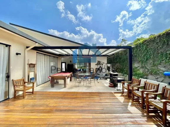 Imagem Casa Nova e Térrea no Centro da Granja Viana