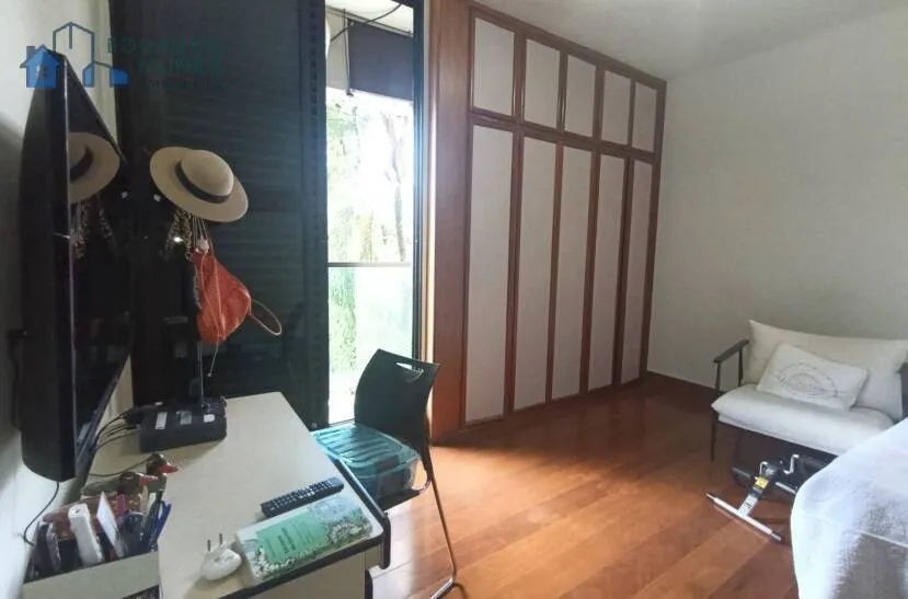 Imagem Apartamento Duplex 4 Quartos com Ar Condicionado - Suíte Master - 4 Vagas