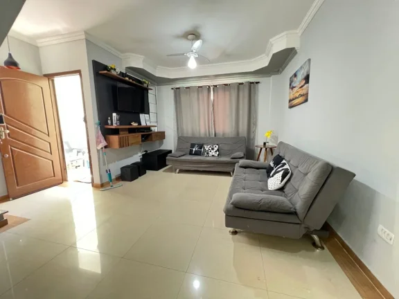 Imagem Casa para Venda em Praia Grande, Caiçara, 3 dormitórios, 1 suíte, 1 banheiro, 2 vagas