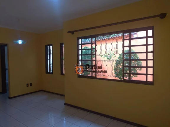 Imagem Casa com 2 dormitórios para alugar, 146 m² por R$ 5.650,00/mês - Jardim do Lago - Atibaia/SP