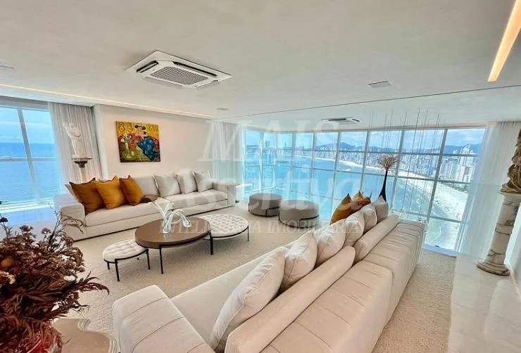 Imagem Cobertura de Luxo mobiliada em Balneário Camboriú - Frente mar
