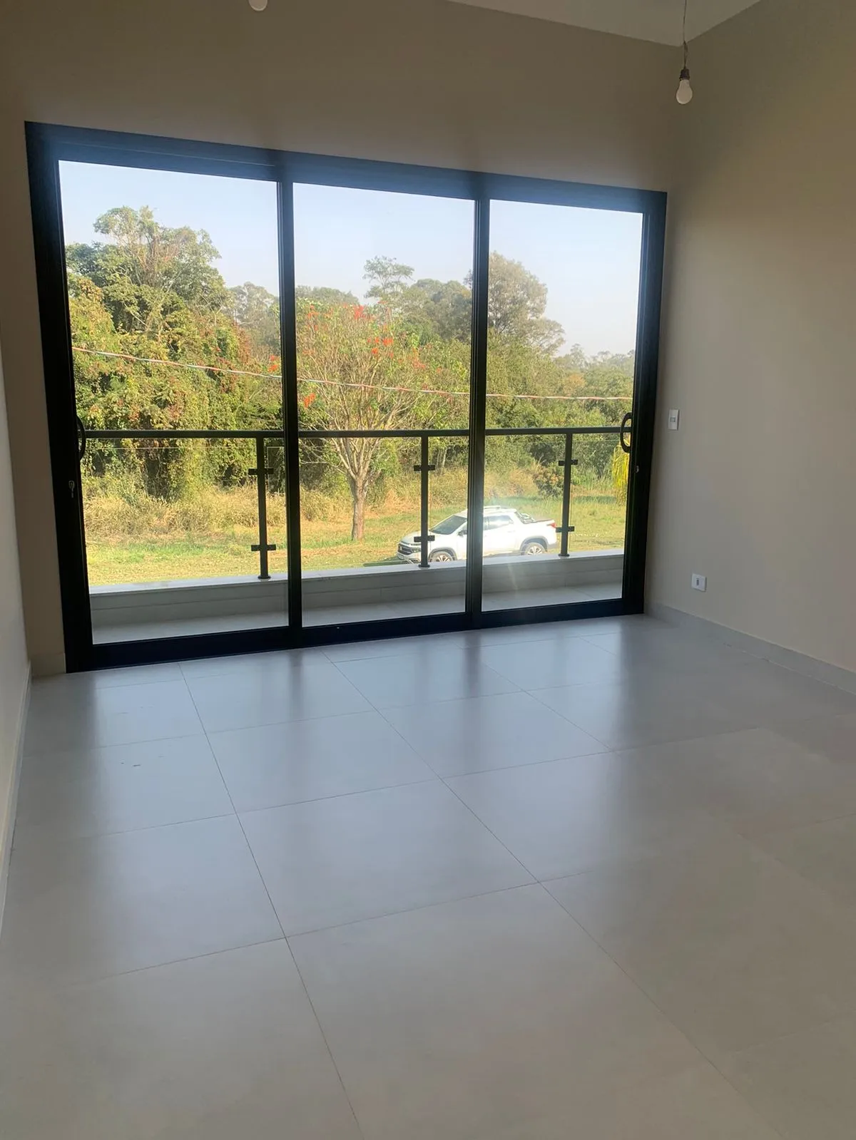 Imagem "Casa de Campo no Cond. Ninho Verde I Eco Residence - Aconchego e Sustentabilidade em Um Só Lugar"