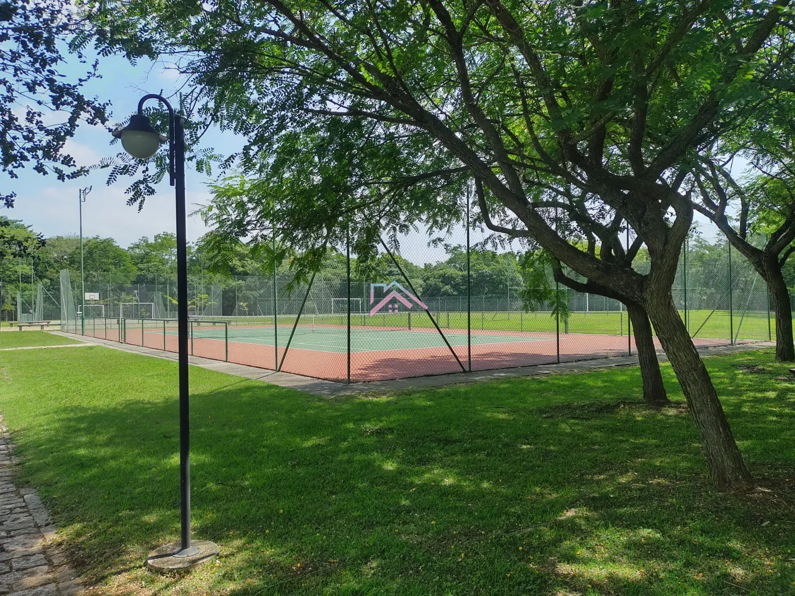 Imagem Terreno à venda Residencial Quinta do Pinhal - Excelente oportunidade de Negócio - Bairro Jacaré - C